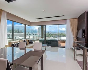 The Charm Resort Phuket - Patong