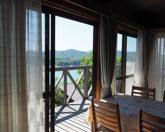 Villa type Family lodge Kitchen included Non / Shozu-gun Kagawa - Tonosho - Dining room