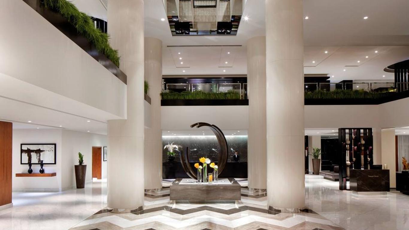 Pullman Dubai Creek City Centre