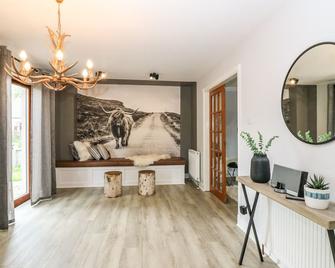 TOMBECK, family friendly, with a garden in Tomintoul - Ballindalloch - Living room