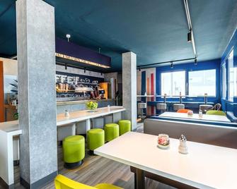 B&b Hotel Braunschweig-west - Braunschweig - Bar