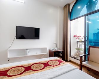 Phuong Nam Luxury Hotel Long Bien - Hanoi