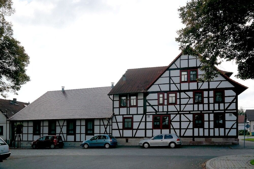 Landhotel Zur Krone - Tiefenort - Gebäude