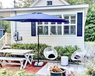 Yellow Door Cottage - Meredith - Terasa