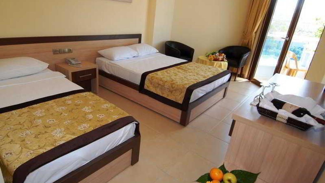 Caretta Beach Hotel