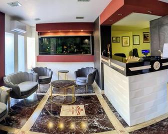 Paradiso Hotel Ristorante - Lazzaro - Reception