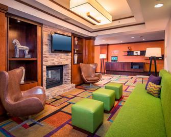 Fairfield Inn & Suites by Marriott Williamsburg - Williamsburg - Σαλόνι