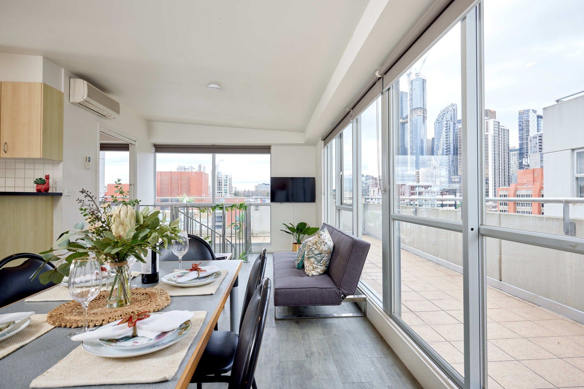 إيرو أون سوانستون