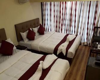 Hotel Alfa International - Mumbai - Bedroom