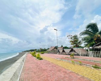 Precia Villavert Beach Resort - San Jose de Buenavista - Playa