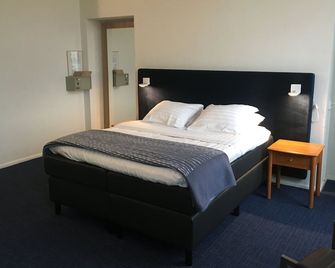 Hotel Wilhelmina - Venlo - Bedroom
