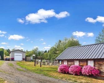 Cozy Ferndale Studio On 20-Acre Working - Ferndale - Outdoors view
