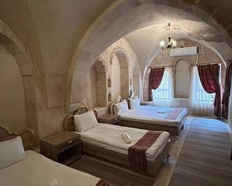 Stone Boutique Hotel - Mardin - Bedroom