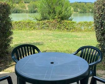 Appart RDC sur le lac de Marciac , Nature, Pêche, Jazz , Culture, Randonnée - Marciac - Binnenhof