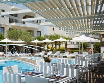 Renaissance Hanioti Resort - Afytos - Piscine
