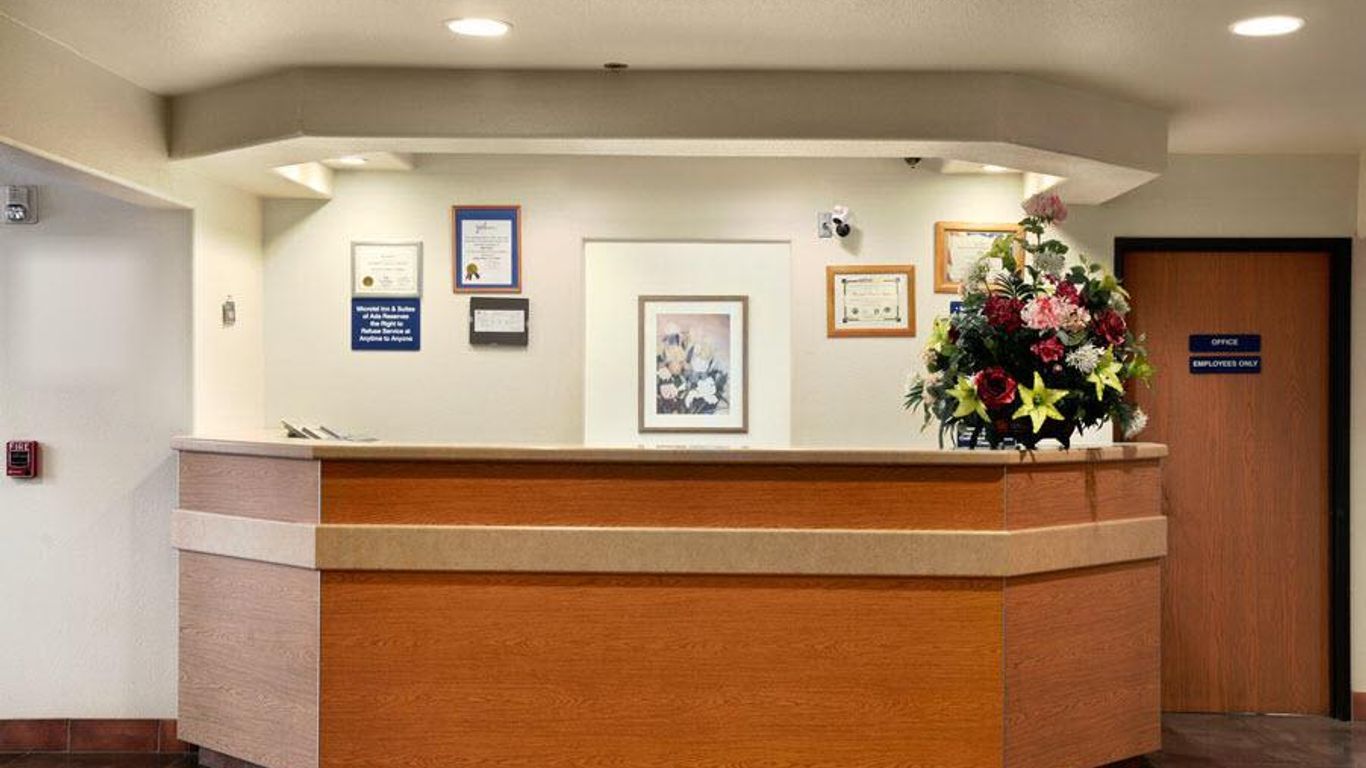 Americas Best Value Inn and Suites Ada