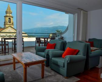 Hotel São Bento da Porta Aberta & Spa - ג'רס - סלון