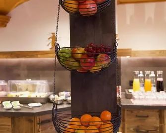 Garni Hotel Wildanger - Zöblen - Buffet