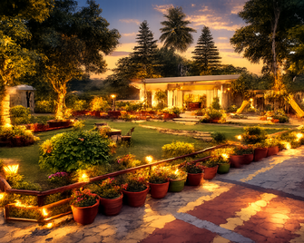 Toppers Corner - A Boutique Garden Resort - Mount Abu - Lobby