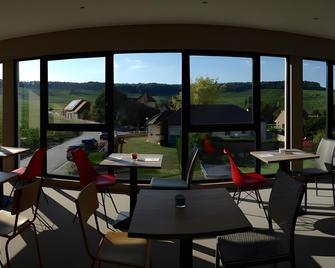 Dans Les Vignes - Chamery - Restaurante