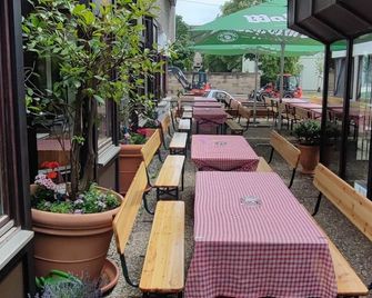 Spahr - Stuttgart - Patio