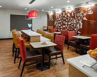 TownePlace Suites by Marriott Dallas Plano/Legacy - פלאנו - מסעדה