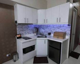 Avida Tower Davao Studio T1 1710 - Davao City - Küche