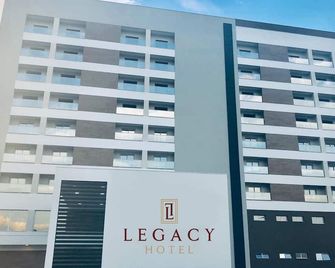 Legacy Hotel Guaratinguetá - Ao lado de Aparecida -SP - Guaratinguetá - Gebäude