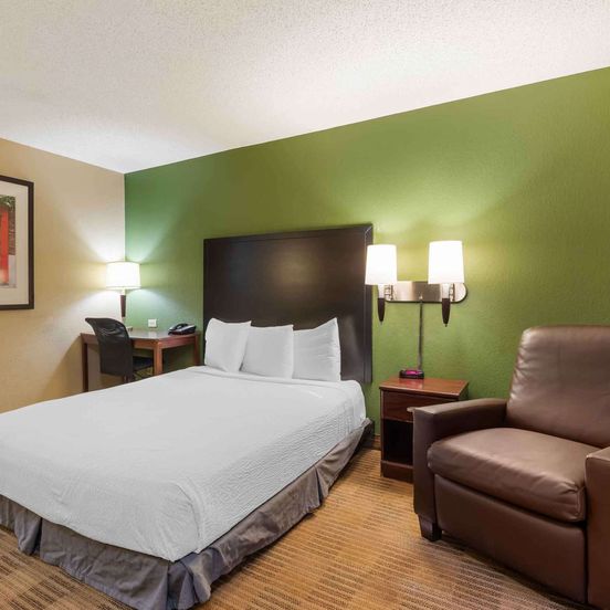 Bedroom view of Extended Stay America Suites - Washington - DC - Gaithersburg - North