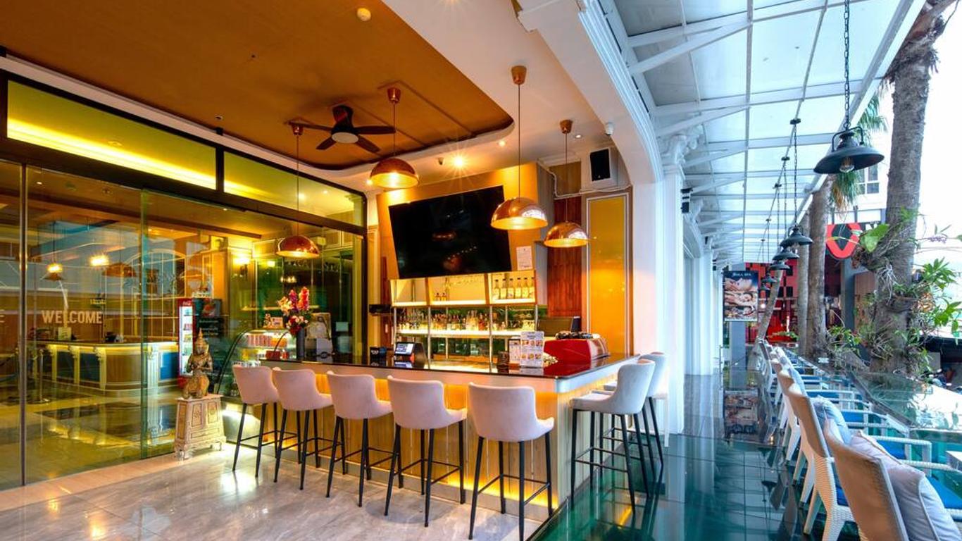 โรงแรมศิระแกรนด์ ป่าตอง