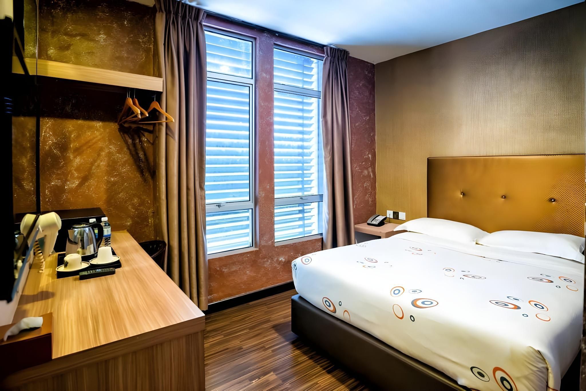 هوتل نوسا سي تي