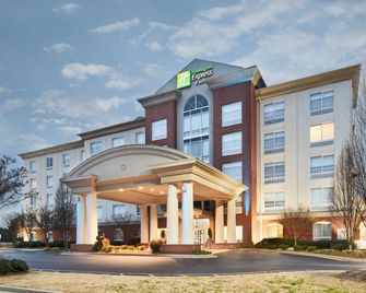Holiday Inn Express & Suites Spartanburg-North By IHG - Spartanburg - Building