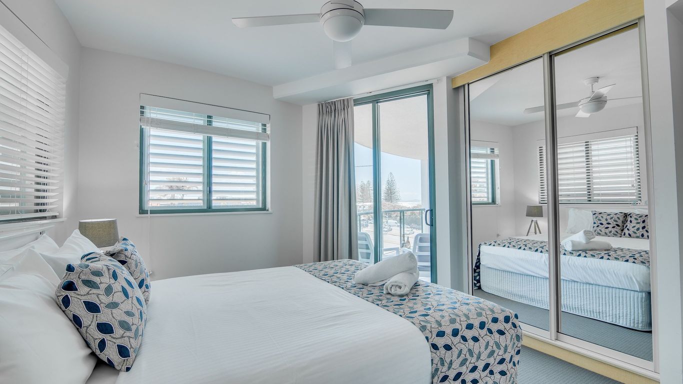 Grand Palais Boolarong Beachside Apartments