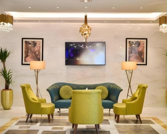 Water Front Hotel And Apartment - Doha - Lounge