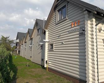 Holiday Homes 777 - Karwia - Budynek