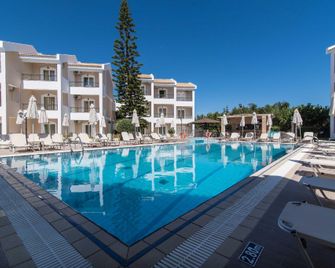 Maistrali Hotel Zante - Tragaki - Zwembad