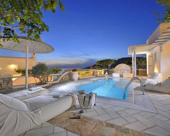 Saint John Hotel Villas & Spa - Agios Ioannis - Pool