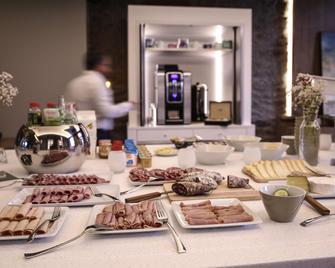Novotel Saint Brieuc Centre Gare - Сен-Бріє - Їдальня