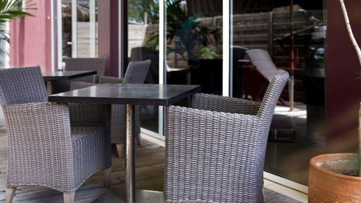 Central hotel bonaire