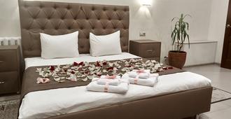 Sofia Style Hotel - Tyumen - Yatak Odası