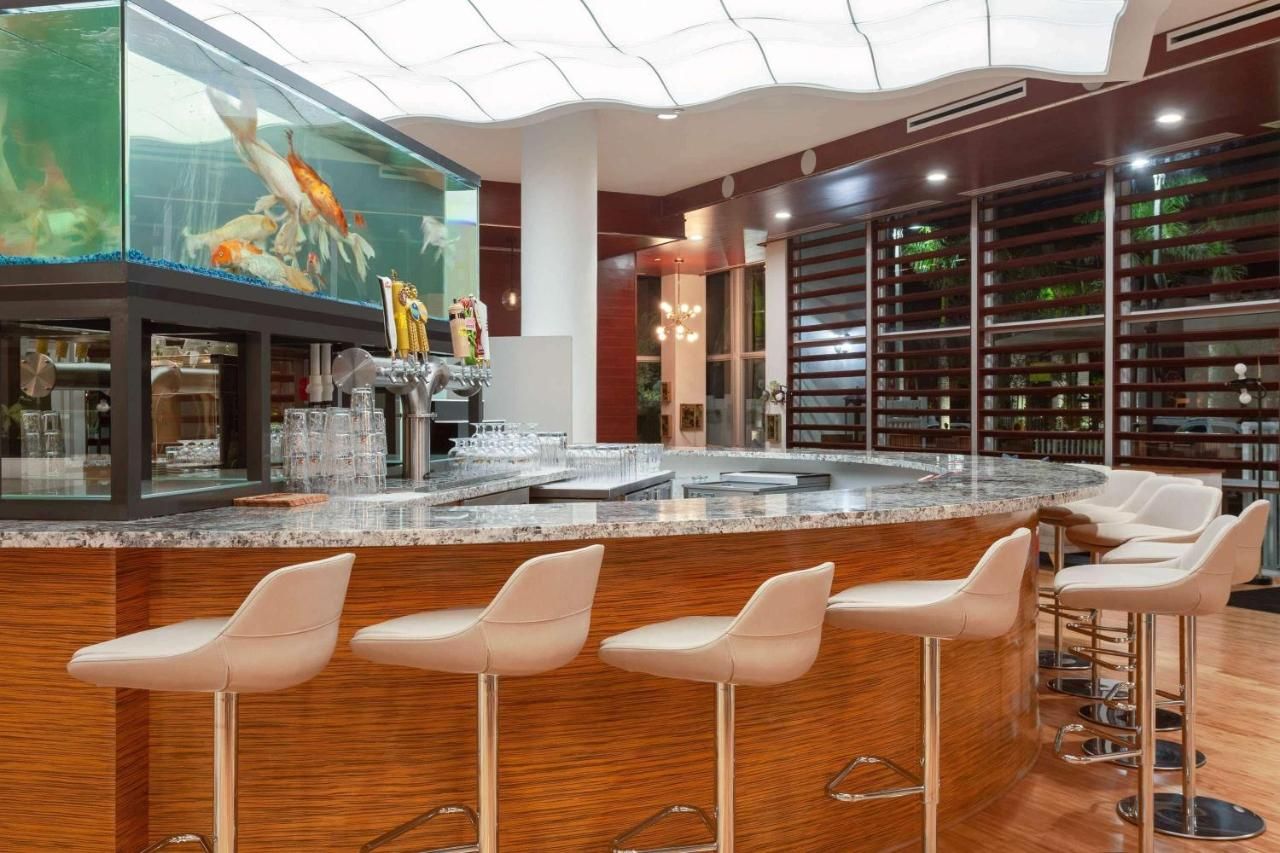 Maritime Hotel Fort Lauderdale Airport & Cruiseport thumbnail 2
