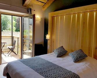 Logis Hotel De La Poste - Tence - Tence - Bedroom