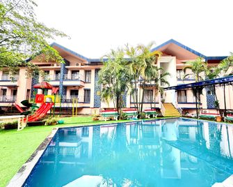 Le Tranquil Resort Maharashtra - Lonavala - Pool