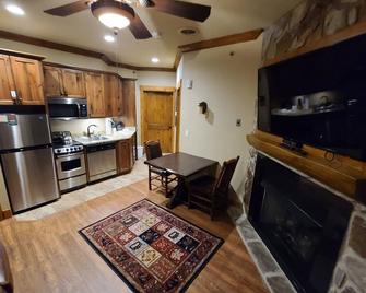 Romantic Gatlinburg Getaway - 蓋特林堡 - 廚房