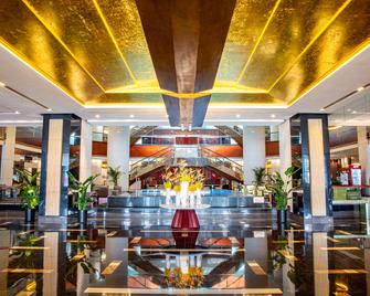 Crowne Plaza Wuxi City Center By IHG - Wuxi - Reception
