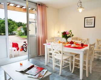 Residence Nemea Les Rives De Saint Brice - Arès - Eetruimte