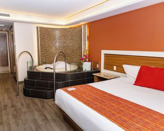 Jf Grand Puebla - פואבלה - חדר שינה