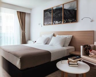 City Beach Apartments Makarska - Makarska - Schlafzimmer