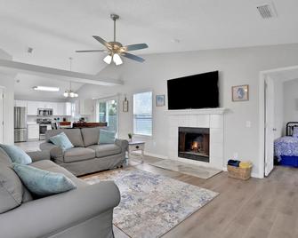 Homey 3/2, near Fleming Island - Middleburg - Sala de estar