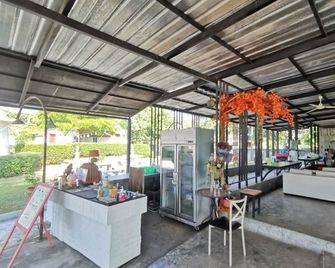 De Coco House - Si Racha